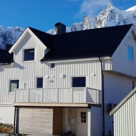 MefjordværNorwegian House Maria Stuaアパートメント エクステリア 写真