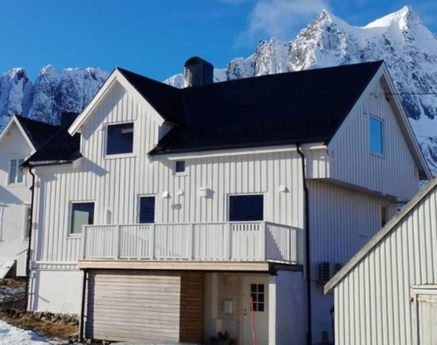 MefjordværNorwegian House Maria Stuaアパートメント エクステリア 写真